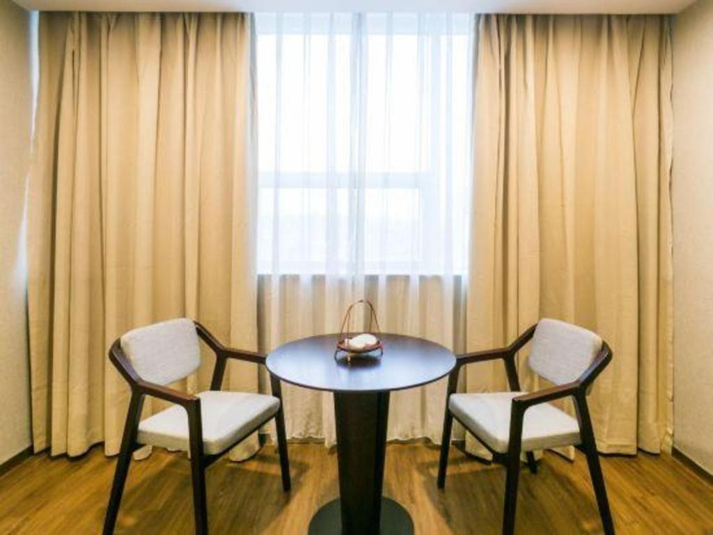 เอสเอสเอดับเบิลยู บูทิก โฮเต็ล ส้าวซิง Hotel เส้าซิง ภายนอก รูปภาพ